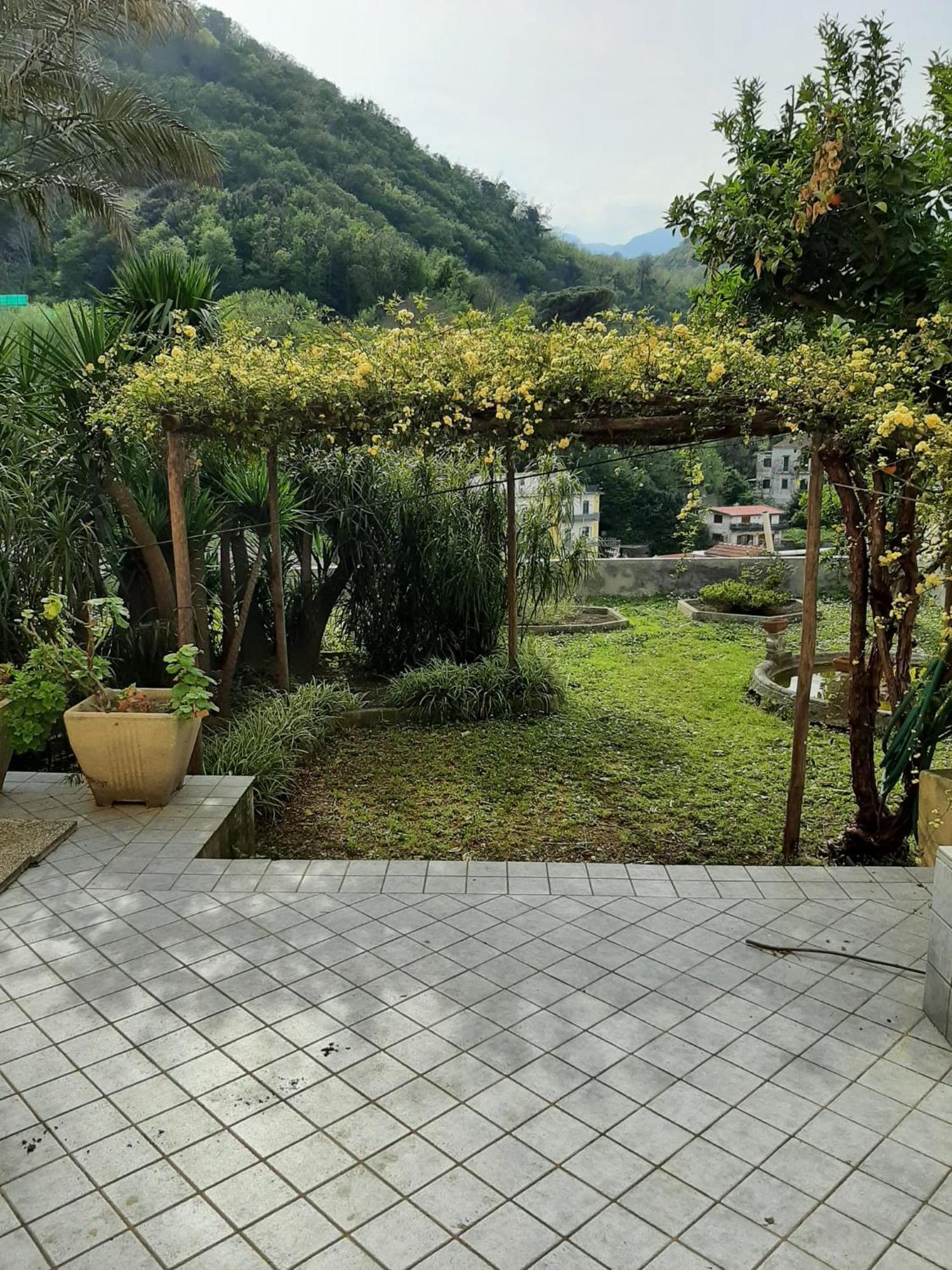 L'Antico Giardino Bed & Breakfast Vietri sul Mare Exterior photo